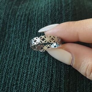 Stainless Steel Flower Design Women's Ring